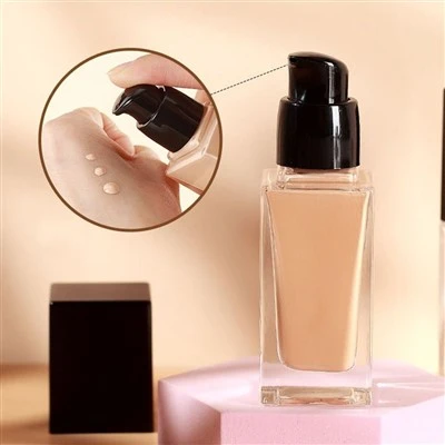 Foundation Squeeze Bottle