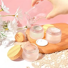 Sminkekrukke i glass